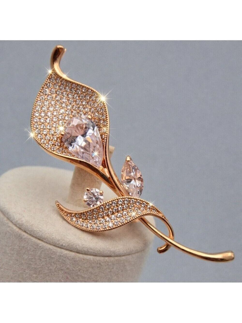 Floral Brooch w/Sparkly Gold Crystal Leaf Rhinestone Pin